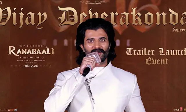 విజయ్ క్రేజ్.. ఇకపై అలా చేస్తే సీరియస్ యాక్షన్!
