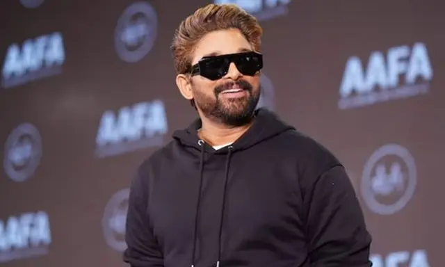 బన్నీ లైనప్.. ఏం జరుగుతోంది?