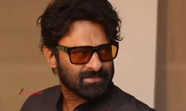 ప్రభాస్ బాలీవుడ్ డైరెక్టర్లను నమ్మకపోవడానికి కారణం...