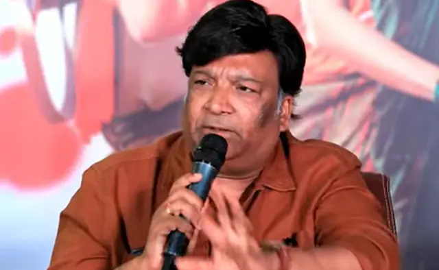 వాళ్లు వద్దని చెప్పినా, ఈయన తగ్గట్లేదుగా!