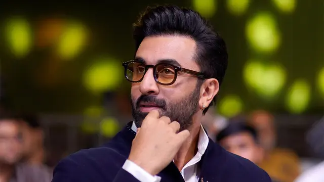 Ranbir Kapoor Clarifies His Viral Speech Mistake